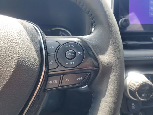 Used 2024 Toyota RAV4 SE AWD/4WD image 22