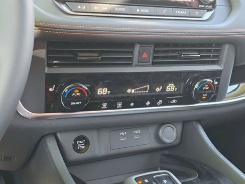 New 2026 Nissan Rogue SV AWD/4WD image 27