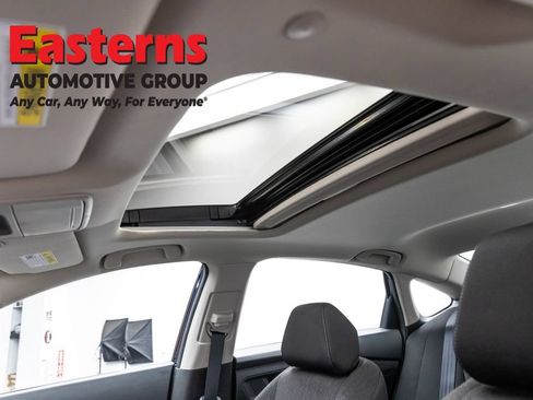 Used 2023 Honda Accord EX image 33