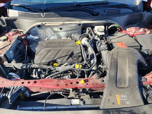 Used 2024 Chevrolet Trax RS w/ Driver Confidence Package image 29