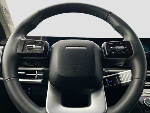 Used 2025 Hyundai Santa Fe XRT image 11