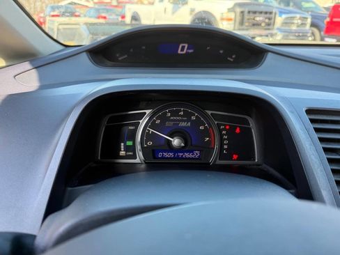 Used 2006 Honda Civic Hybrid Sedan image 5