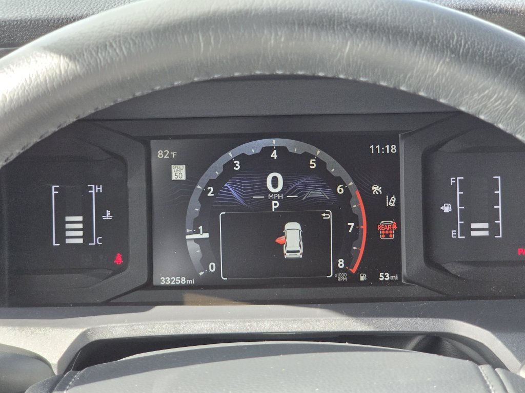 Used 2025 Toyota 4Runner SR5 AWD/4WD image 15