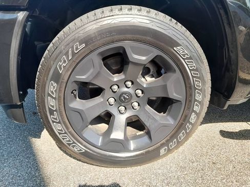 Used 2026 RAM 1500 Big Horn AWD/4WD image 9