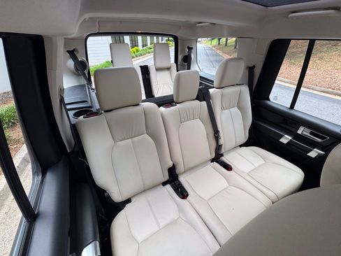 Used 2015 Land Rover LR4 HSE LUX AWD/4WD image 4