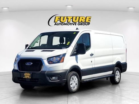 Used 2025 Ford Transit 250 Low Roof w/ Exterior Upgrade Package RWD image 7