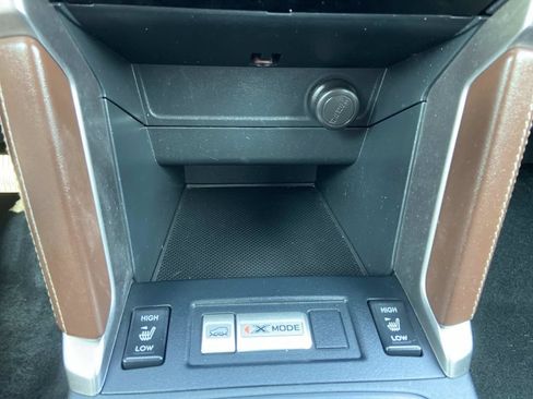 Used 2018 Subaru Forester 2.5i Touring AWD/4WD image 39