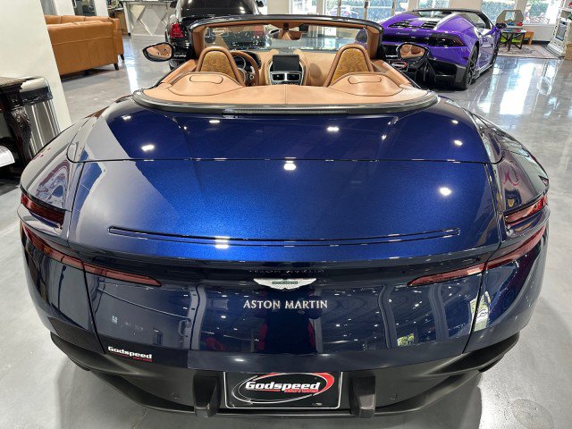 Used 2019 Aston Martin DB11 Volante RWD image 35
