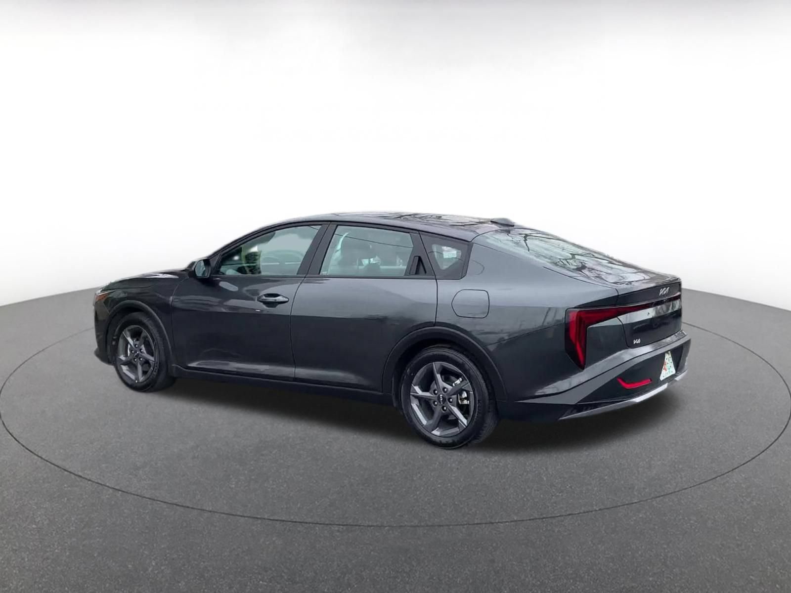 Used 2025 Kia K4 FWD image 9