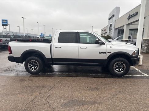 Used 2018 RAM 1500 Rebel w/ Luxury Group image 9