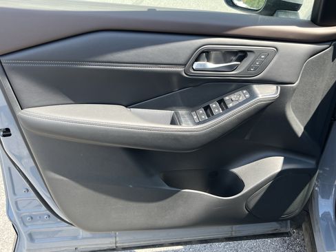 Used 2022 Nissan Rogue SL w/ SL Premium Package AWD/4WD image 19