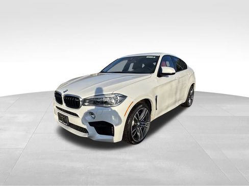 Used 2017 BMW X6 M image 2