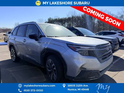 Used 2025 Subaru Forester Touring image 1