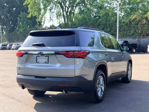Used 2023 Chevrolet Traverse LT AWD/4WD image 5