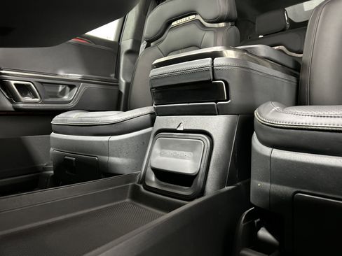 Used 2022 Rivian R1S Launch Edition image 33