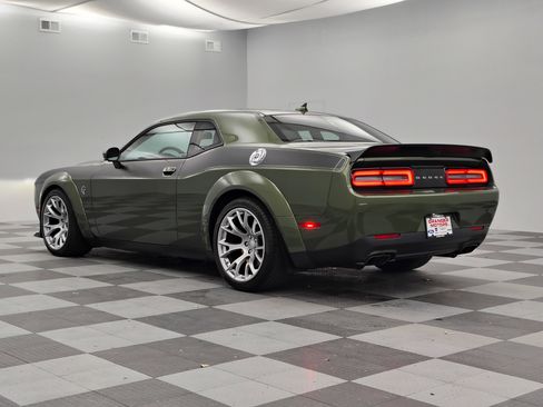 Used 2022 Dodge Challenger SRT Hellcat image 6