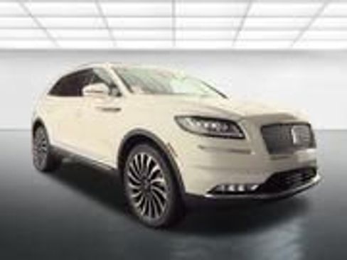 Used 2023 Lincoln Nautilus Black Label w/ Class II Trailer Tow Package image 15