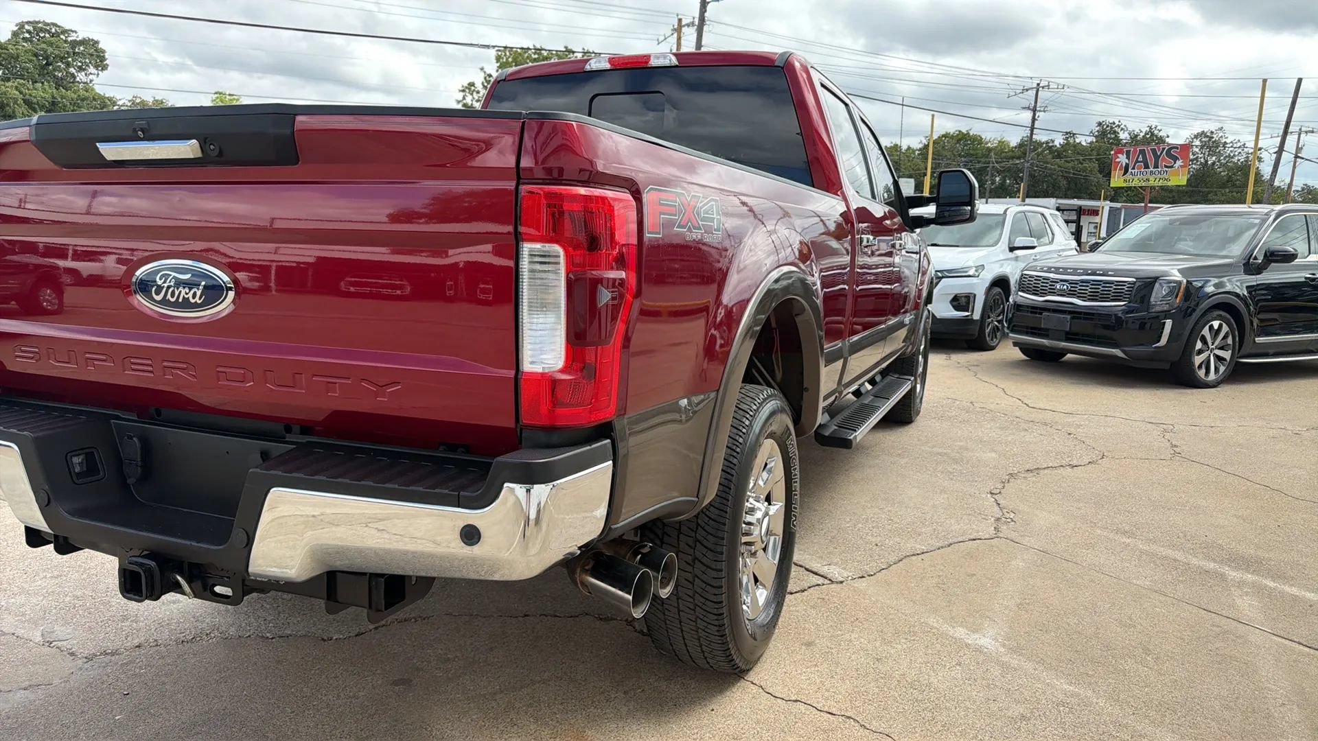 Used 2017 Ford F250 Lariat w/ Chrome Package AWD/4WD image 3