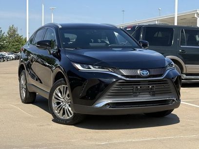 Used 2022 Toyota Venza XLE