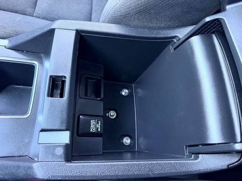 Used 2015 Honda Accord EX image 41