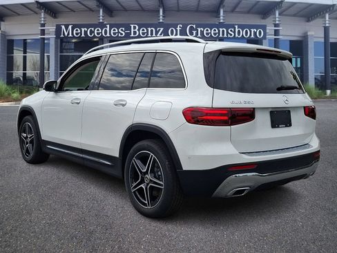 New 2026 Mercedes-Benz GLB 250 4MATIC image 3