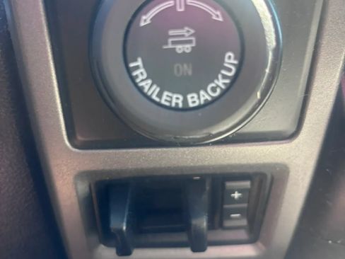 Used 2018 Ford F150 Raptor w/ Equipment Group 802A Luxury AWD/4WD image 19