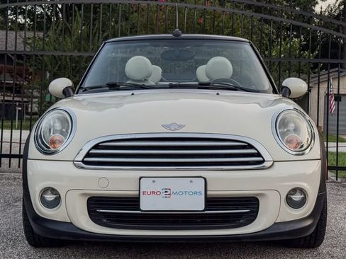 Used 2014 MINI Cooper Convertible FWD image 2