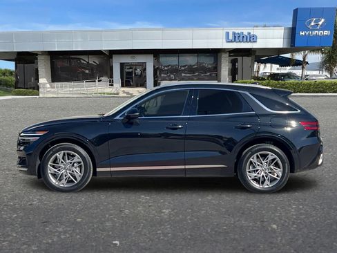 Used 2025 Genesis GV70 2.5T image 6