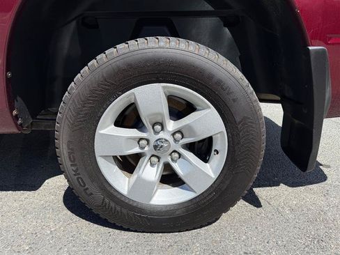 Used 2018 RAM 1500 Express AWD/4WD image 13
