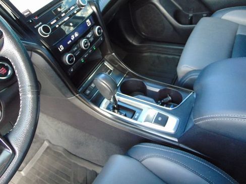 Used 2022 Subaru Ascent Onyx Edition AWD/4WD image 14