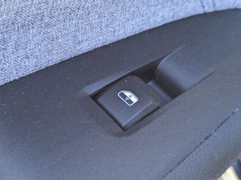 Used 2023 Jeep Compass Sport AWD/4WD image 24