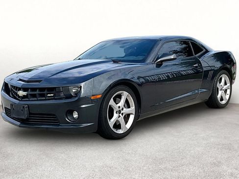 Used 2013 Chevrolet Camaro SS RWD image 5