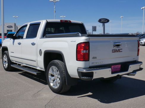 Used 2015 GMC Sierra 1500 SLT w/ SLT Crew Cab Value Package image 5