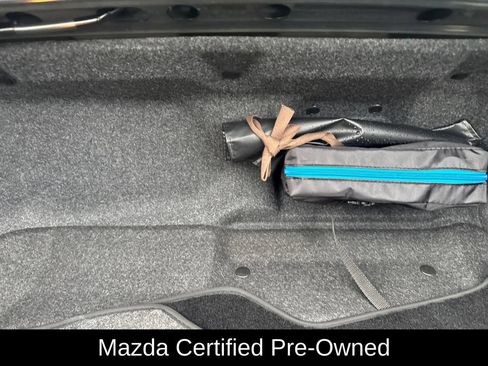 Certified 2025 MAZDA MX-5 Miata Club w/ Appearance Package RWD image 47