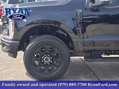 Certified 2026 Ford F250 Lariat w/ Black Appearance Package AWD/4WD image 5