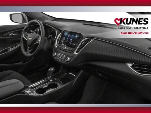 Used 2022 Chevrolet Malibu LT FWD image 14
