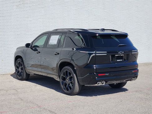 New 2026 Chevrolet Traverse RS image 3
