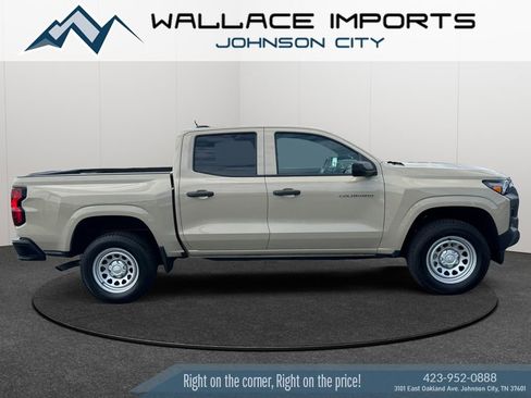 Used 2023 Chevrolet Colorado W/T RWD image 6