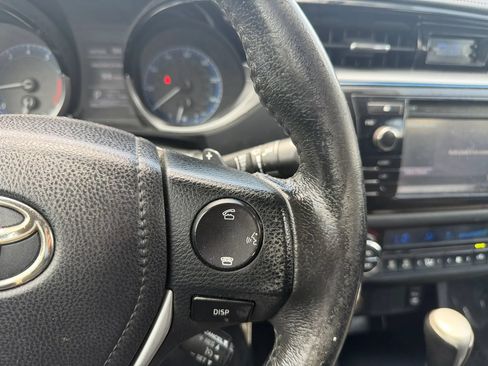 Used 2014 Toyota Corolla S FWD image 31
