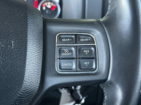 Used 2014 RAM 1500 Big Horn RWD image 25