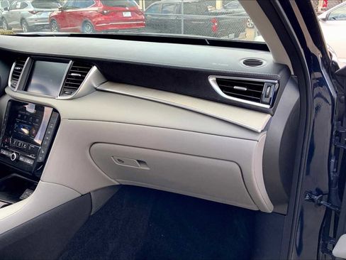 Used 2024 INFINITI QX50 Sensory image 16
