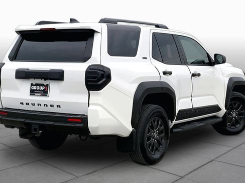 Used 2025 Toyota 4Runner SR5 RWD image 13