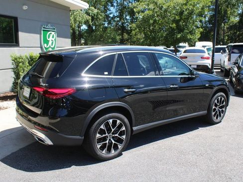 Certified 2025 Mercedes-Benz GLC 350e 4MATIC image 4
