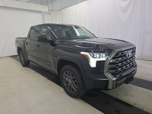 Used 2023 Toyota Tundra Platinum AWD/4WD image 3