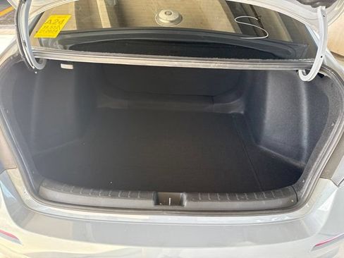 Used 2024 Honda Civic Sport image 4
