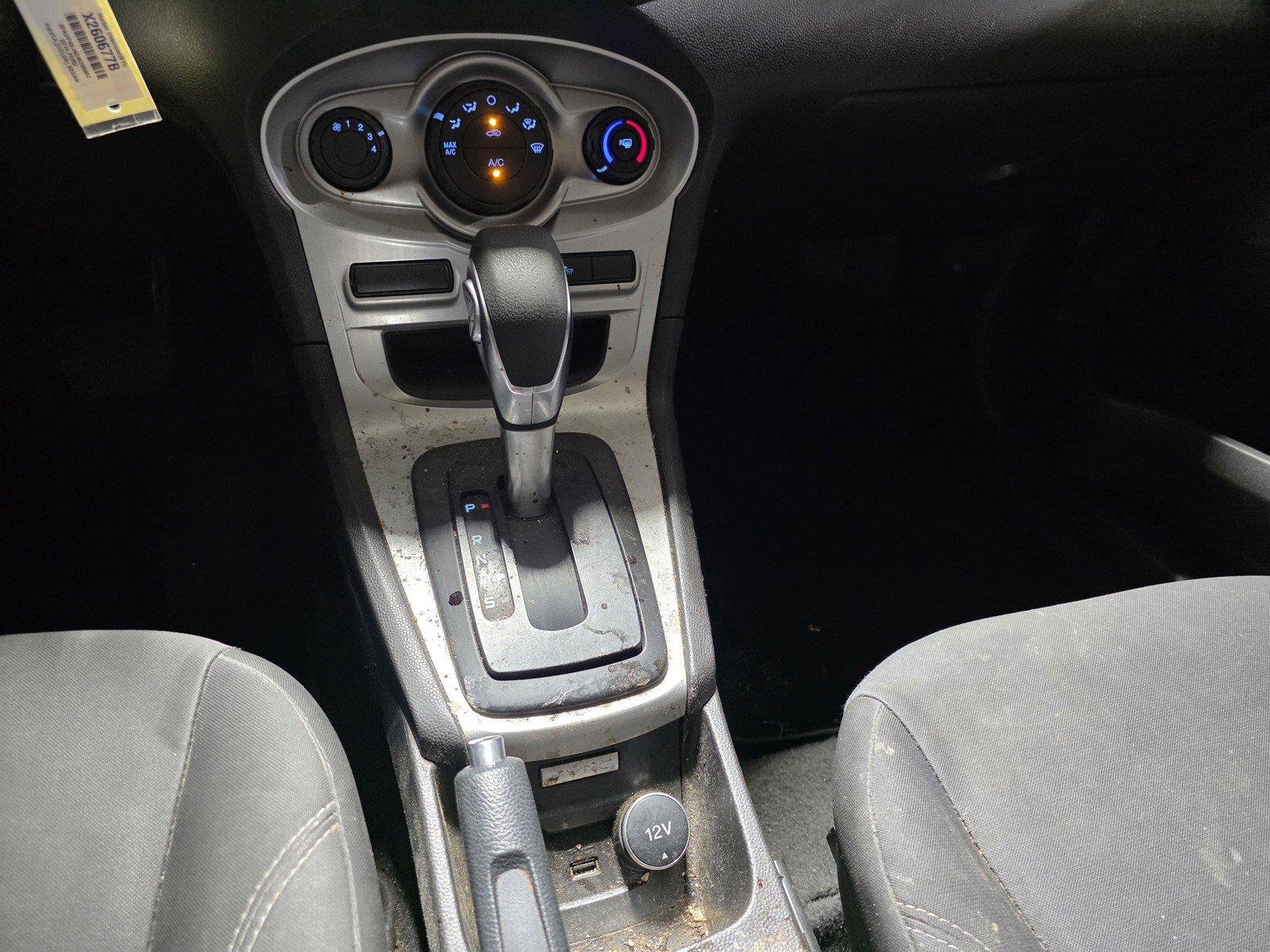 Used 2016 Ford Fiesta SE FWD image 19