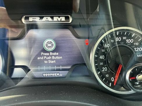 Used 2024 RAM 2500 Laramie w/ Protection Group AWD/4WD image 7