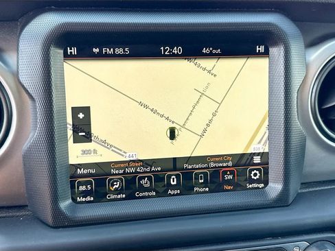 Used 2021 Jeep Wrangler Sport image 14