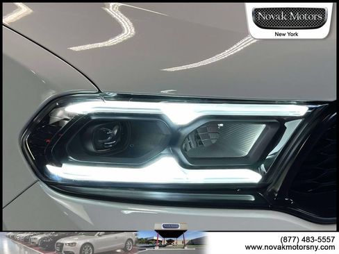 Used 2023 Dodge Durango R/T AWD/4WD image 10