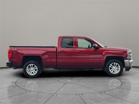 Used 2018 Chevrolet Silverado 1500 LT w/ All Star Edition image 13